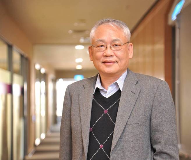 招联会执行秘书、清大副校长戴念华表示，招联会教务长工作小组会议认为，申请入学二阶甄试应在5月中、分科测验在7月初举行比较适合。（招联会提供／林志成台北传真）