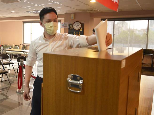 行政执行署台北分署4日举行拍卖会。(台北分署提供)