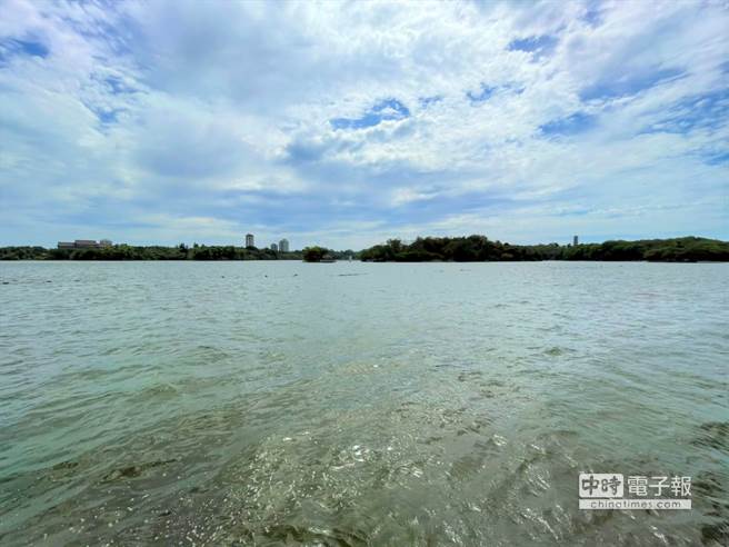 图为高雄澄清湖水库今日的蓄水量。(图:高雄市政府水利局提供)