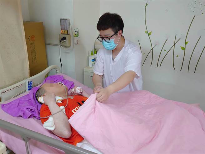 今年49歲的小屏（化名），是創世台北安養院目前最資深的院民。（創世基金會提供／林良齊台北傳真）