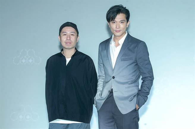 邱澤與廖明毅首部合作，一拍即合。（粘耿豪攝）