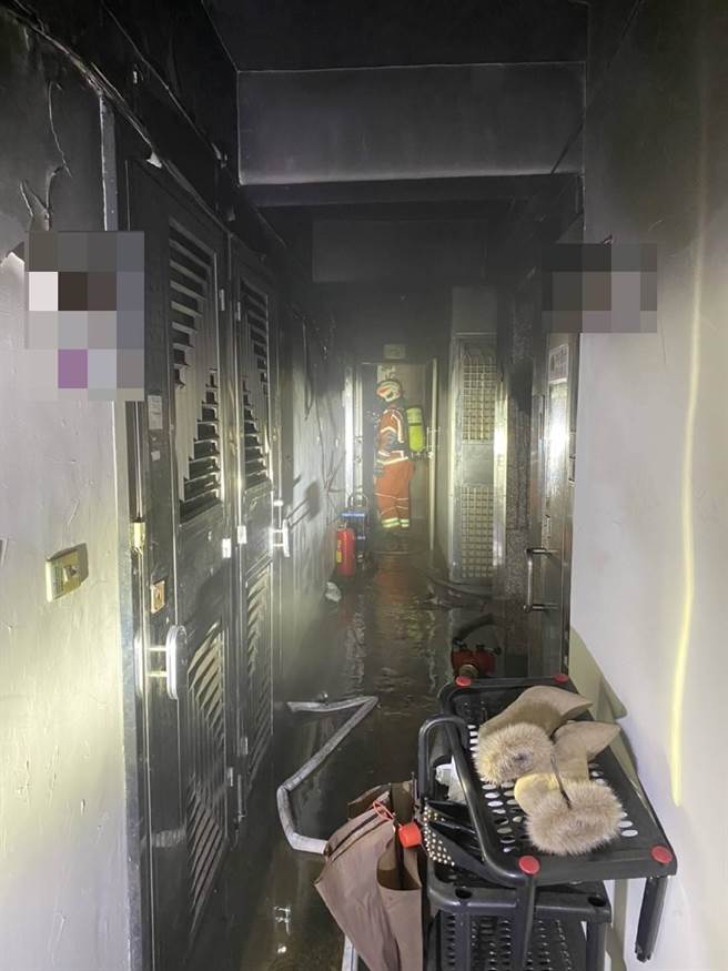 中坜一处住宅火警，所幸无人有生命危险。（姜霏翻摄）