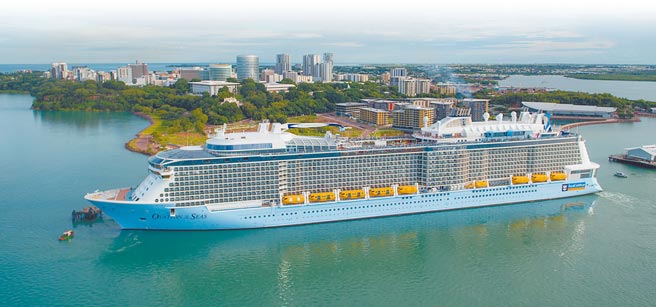 中国岚桥集团于2015年11月以5.06亿澳币向澳洲北领地政府买下达尔文港99年经营权。澳洲政府将重新审查这笔交易，不排除予以废止。（新华社资料照片）