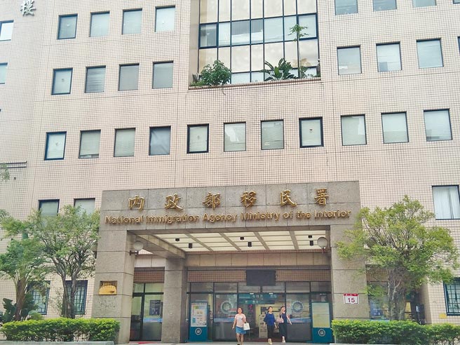 移民署表示，现受疫情影响，国际班机减少，经协调仍未见专机，但越南人思乡情绪已到临界点。（本报资料照片）