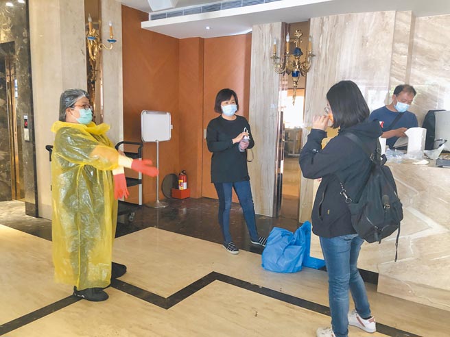 华航机师染疫造成防疫旅宿群聚感染事件，台中市府7日前将完成25家居家检疫替代所总体检查核作业。（台中市观旅局提供／陈淑娥台中传真）