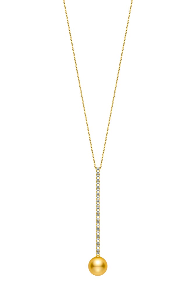 MIKIMOTO今年新品垂坠南洋黄金珍珠钻石项炼，约41万元。（MIKIMOTO提供）