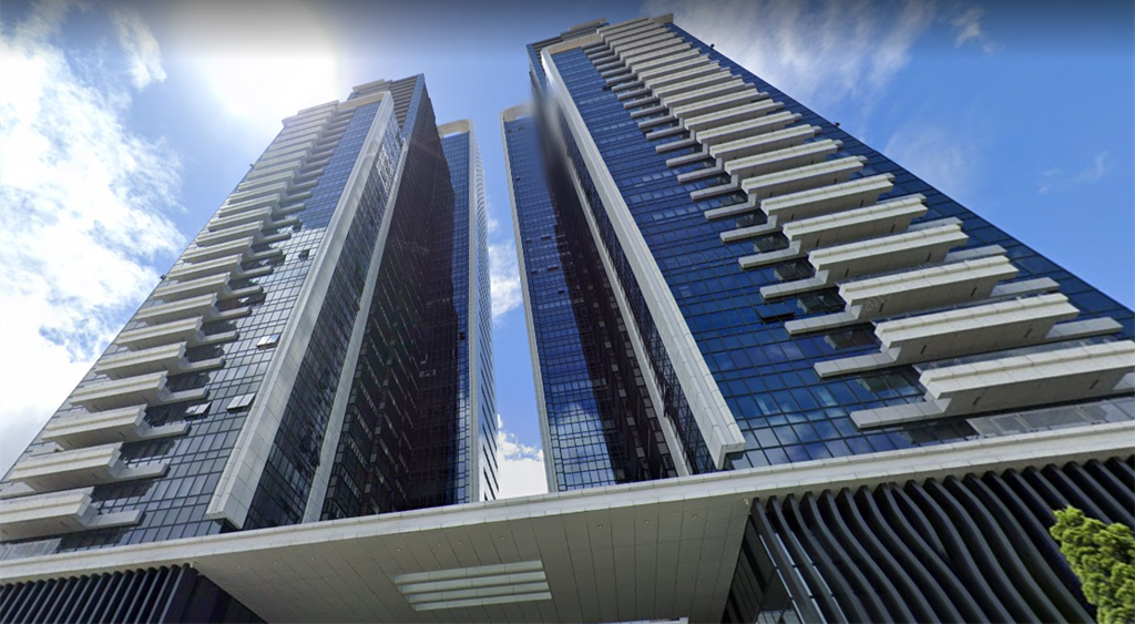 「大亞國際興業」以3.16億買下「西華富邦」33樓，單價212.8萬，暫居今年豪宅單價排行第3名。(圖/翻攝Google map)