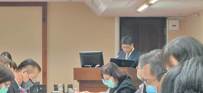 立法院社会福利及卫生环境委员会今天邀请环保署预算解冻报告。（林良齐摄）