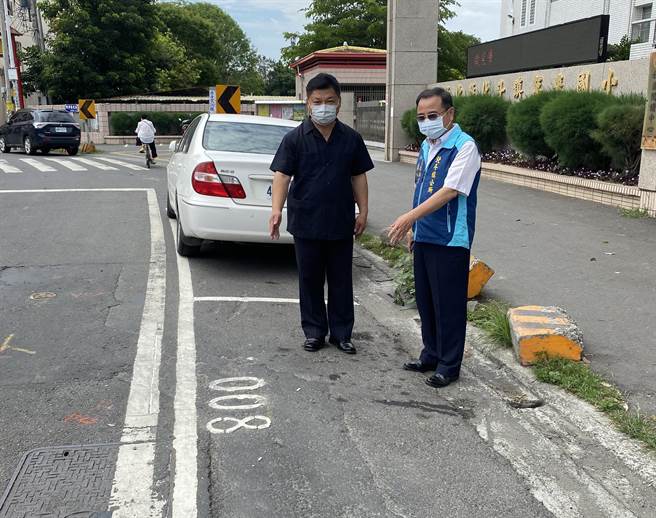 北斗镇公所为了解决停车乱象问题，去年开始着手规划路边停车收费事宜，今公所宣布将在10日开始收费，一共规划656格车格。(吴建辉摄)