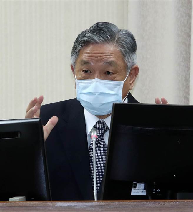 印度新冠肺炎疫情严峻，外交部政次田中光（图）5日在立法院外交及国防委员会表示，目前正在协调旅行社包机，让有需要回来的人搭乘，只要有意愿搭机返台，都可以在5月21日前搭乘日本航空班机。（刘宗龙摄）
