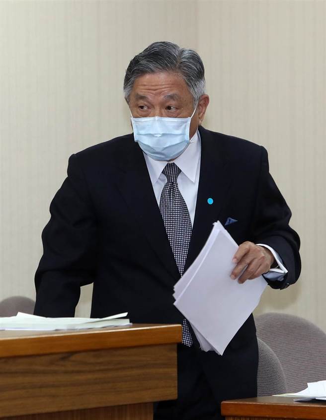 印度新冠肺炎疫情严峻，外交部政次田中光（图）5日在立法院外交及国防委员会表示，目前正在协调旅行社包机，让有需要回来的人搭乘，只要有意愿搭机返台，都可以在5月21日前搭乘日本航空班机。（刘宗龙摄）
