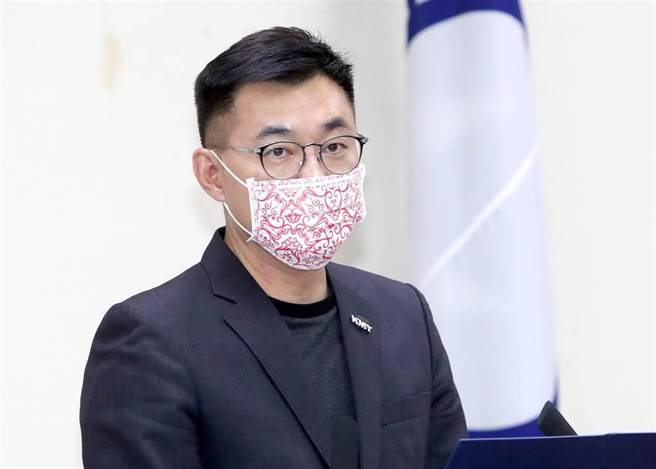 国民党主席江启臣今在中常会致词指出，近来治安问题，造成舆论的纷争以及民眾的疑虑。（郑任南摄）