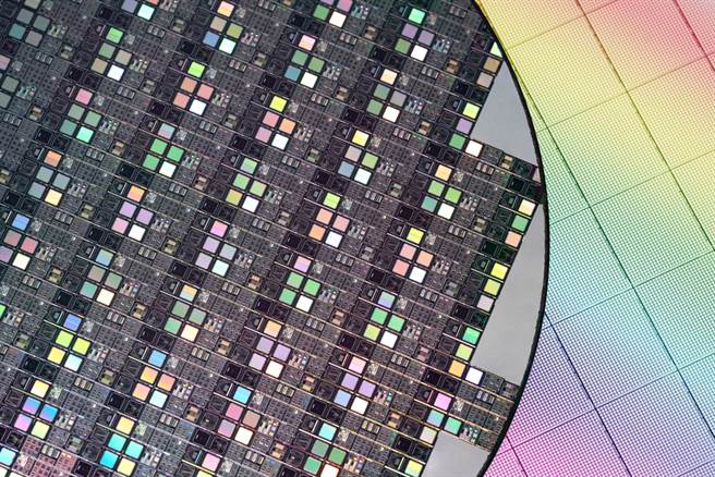 韩国车用晶片不足，再次请求台积电增产与协助。（示意图/达志影像/shutterstock）
