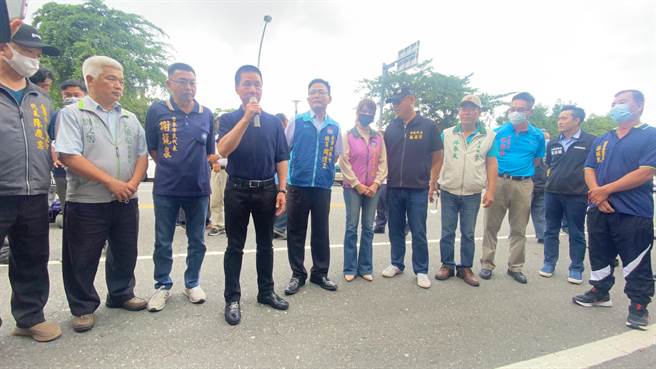 群达环保股份有限公司欲在台东市中兴路利家工业区附近设置废弃物再生处理厂，被质疑会成为下1座焚化炉，引发近200名民意代表联合居民反弹。（蔡旻妤摄）