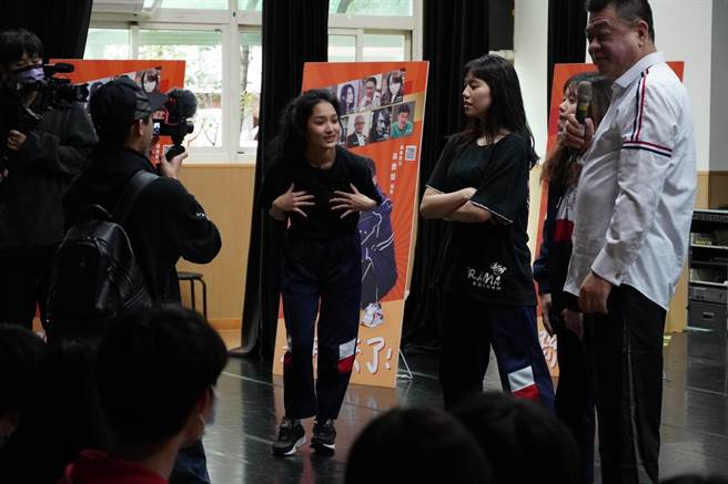 杨育容有明星脸。（台北海大提供）