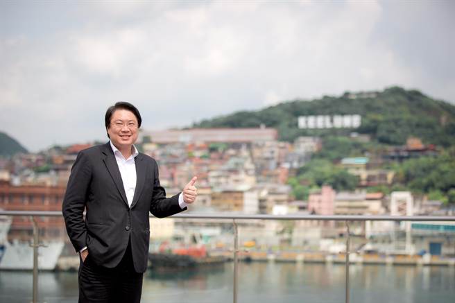 縣市長施政滿意度方面非六都部分，基隆市長林右昌獲金獎肯定。（基隆市政府提供／陳彩玲基隆傳真）