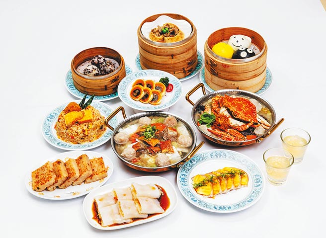 MITSUI OUTLET PARK台中港店的解忧杂货食堂推出宠爱妈咪5人套餐，原价2770元，特价2490元。（MITSUI OUTLET PARK提供）