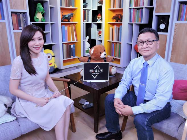 《理財達人秀》主持人李兆華、理財專家朱家泓呼籲觀眾小心投資詐騙＞(東森提供)
