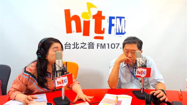 台北市長柯文哲喊將航空人員打疫苗列第1順位，指揮中心專家諮詢小組委員、台大兒童醫院感染科醫師李秉穎說會被國際笑死。（圖／翻攝自周玉蔻嗆新聞）