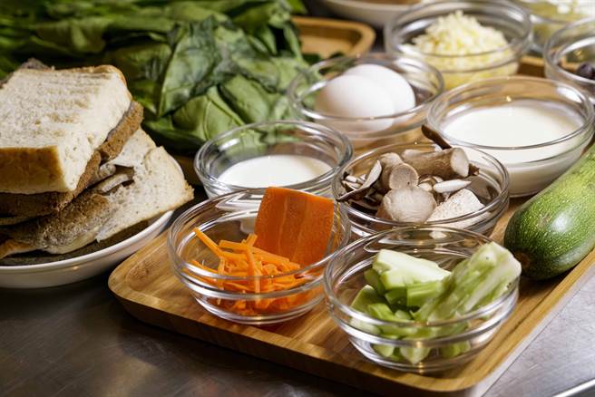 即期品和丑蔬果与一般食材其实并无不同，也能化身美味料理。（摄影／陈晋生）