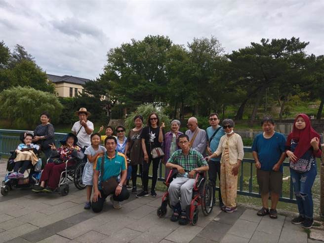 新竹市府全国首创推出「无障碍微旅行」，规画6条路线及1条隐藏快闪路线，将于11日出发的首发团更是唯一隐藏快闪路线。（新竹市政府提供／陈育贤新竹传真）