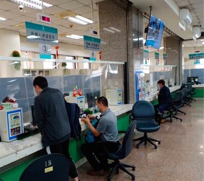 移民署经横向联繫，已解决新住民反应的新证号问题。（图／移民署提供）