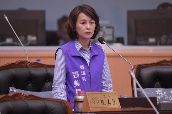 县议员张美慧争取提高健康检查补助额度。（王志伟花莲传真）