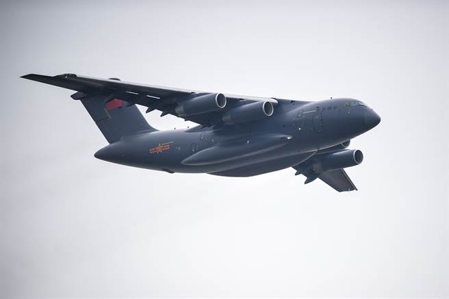中国大陆加速发展运油20空中加油机，将提升共机作战弹性，让印度有意跟进对抗。图为中国大陆展示运20运输机。（图／中新社）