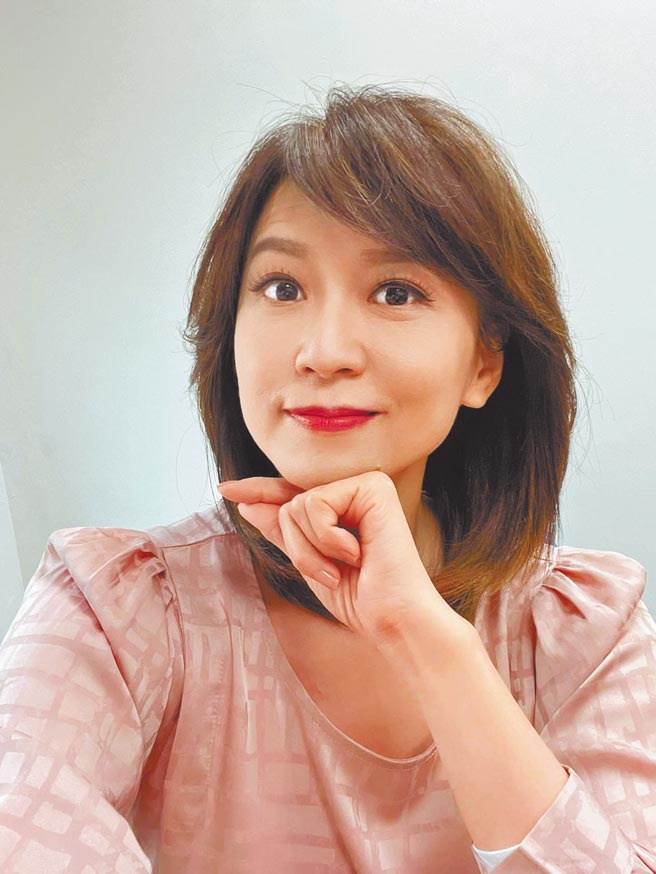 周玉琴選才看重參賽者的熱情和個人魅力。（中天電視台提供）