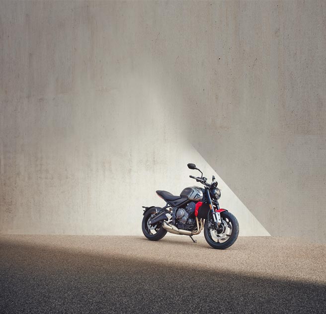 Trident 660是Triumph跨入中量级入门摩托车的首款代表作。（安东贸易提供）