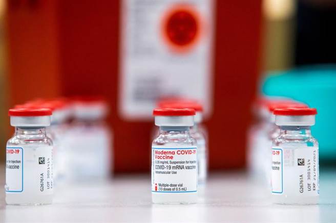 世界衛生組織（WHO ）秘書長譚德塞今天懇請七大工業國集團（G7），將全球公平取得新型冠狀病毒疫苗列為優先事項，他說現存的疫苗分配不均現象，從道德上來看，讓人無法接受。