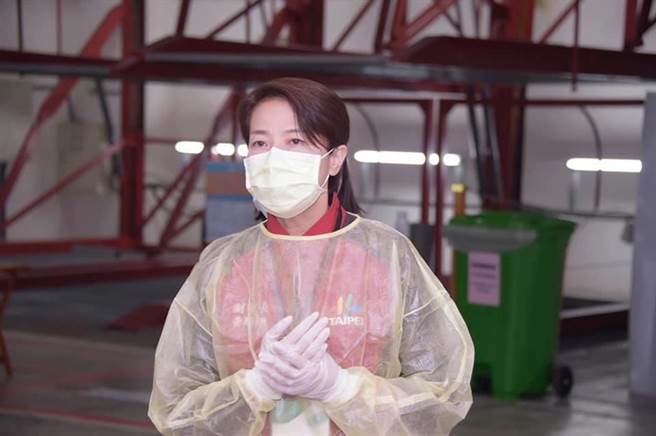 台北副市長黃珊珊今再呼籲，疫苗規範要施打2劑，但不少長者擔心接種第1劑後，恐怕打不到在有效期限內的第2劑。（取自黃珊珊臉書）