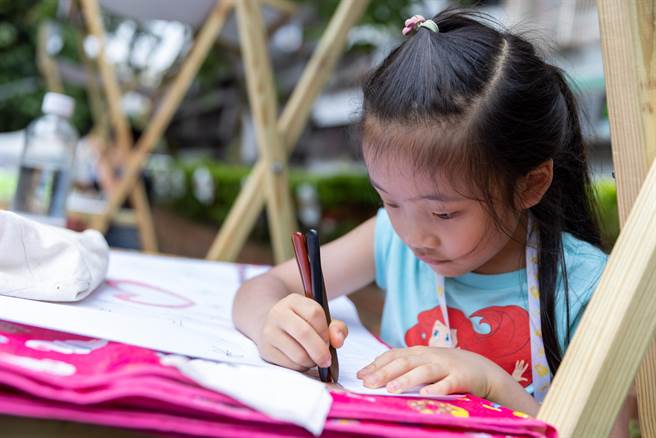 新北市深坑区公所今（8日）在深坑区万福生态公园举办「2021新北市深坑区客家桐花祭」。（深坑区公所提供）