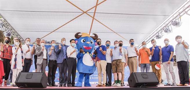 （欧洲经贸办事处带领欧盟成员会一起在台北举办「2021欧洲节」。图／欧洲经贸办事处）