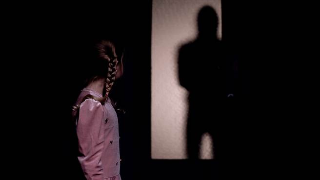 1名女童日前遭医院宣布脑死，亲舅舅坚持要做器官捐赠，不料女童却托梦给护理师说「我要我的器官，把我的器官还给我」。（示意图/Shutterstock提供）