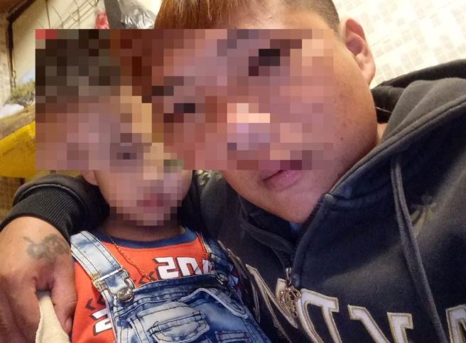 台中頭汴坑溪9日發生2死溺斃意外，男童家屬控訴男童當時遭陳姓男子拉住腳、拖進水裡才雙雙身亡，將會提告。（民眾提供）