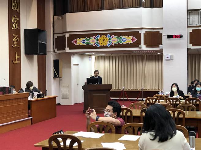 金管会主委黄天牧（图／吴静君摄）