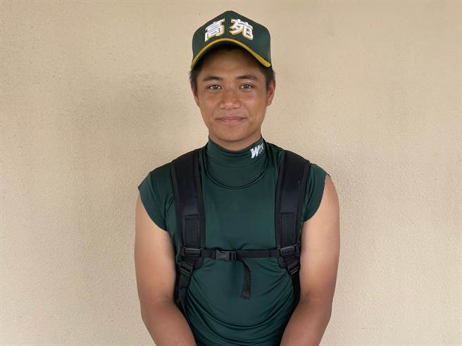 高雄市（高苑工商）捕手毛英杰决定毕业后投入中职选秀。（毛琬婷摄）