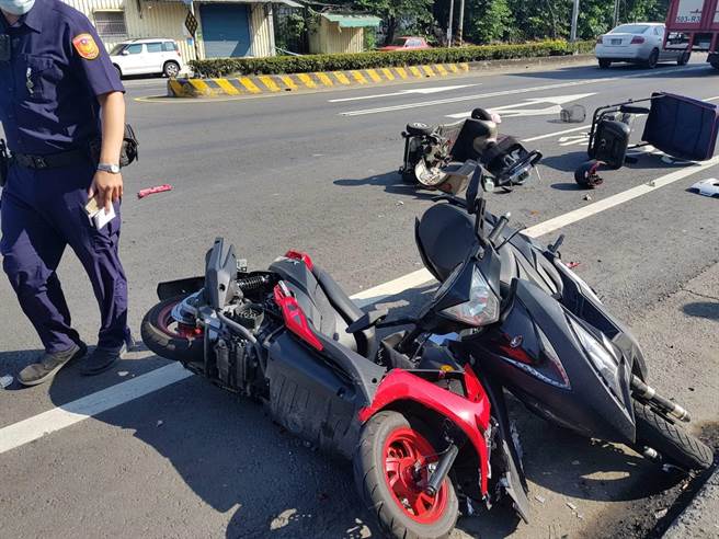 屏东大学女大生车祸，酿2死意外。(警方提供)