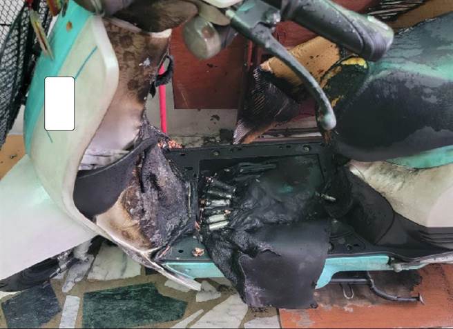 电动自行车自燃。（台南市消防局提供／曹婷婷台南传真）