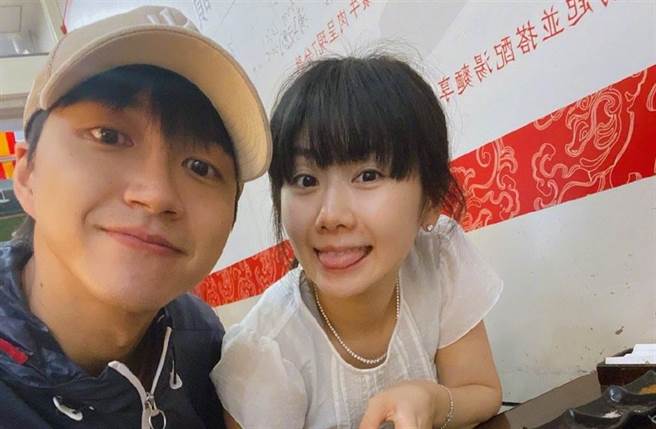 福原愛不倫形象，引發日本部份民眾不滿。(圖/翻攝自福原愛微博)