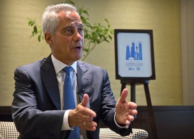 前芝加哥市長易曼紐，可能成為美國駐日大使。(圖/美聯社)