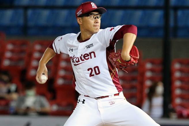 樂天桃猿先發投手翁瑋均。（陳麒全攝）