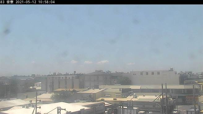 中部以南地區位在迎風面，擴散條件佳。（翻攝自空氣品質監測網／林良齊台北傳真）