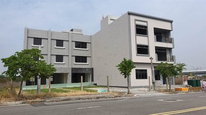 彰化高铁特区住宅聚落逐渐成形。（彰化县政府提供／吴敏菁彰化传真）