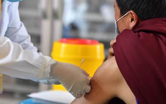陸累計接種新冠疫苗逾3.5億劑次 這些謠言一次看懂