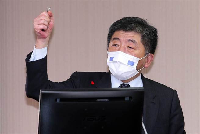 衛福部長陳時中證實，蘆洲、宜蘭羅東銀河遊藝場和華航諾富特病例的基因定序完全一樣。（黃世麒攝）
