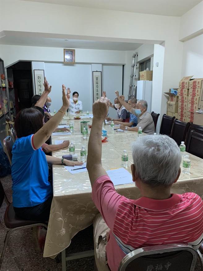 南投內轆慶福寺管理委員會昨天召開緊急會議，決議停止原定5月23日的會香活動。（民眾提供）