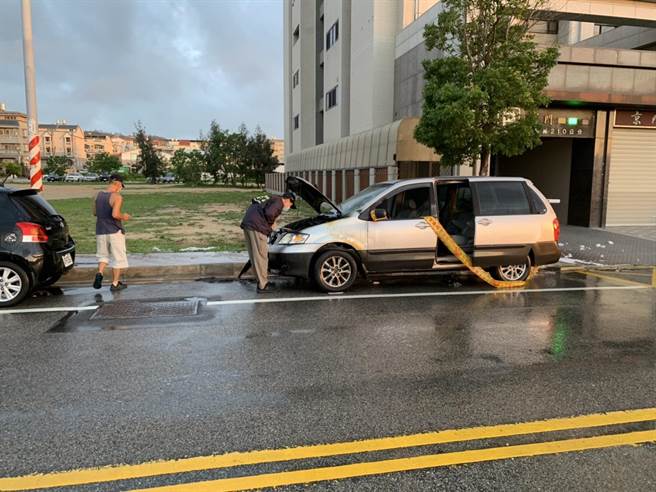 起火原因初判是電器或線路故障，確切原因由消防局火調科鑑定中。（金門縣消防局提供）