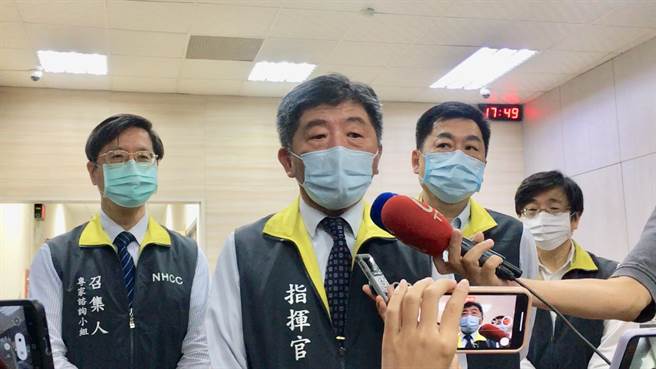 中央流行疫情指揮中心指揮官陳時中表示，今日院長（蘇貞昌）有指示指揮中心協商，針對疫情資訊的公布，訂出更進步的做法。（林周義攝）